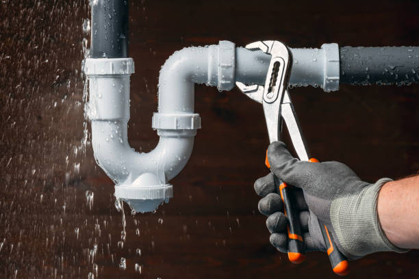 Professional Gas Line Repair technician working in Harrisville, NH
